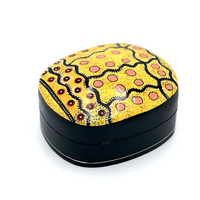 Better World Aboriginal Art Lacquered Medium Box - Marsupial Mouse