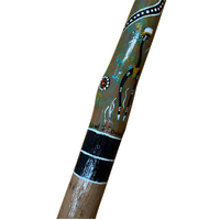 Eucalyptus handpainted Ironbark Didgeridoo [1.3m] - Lizard and Warrior (Brown/Green)