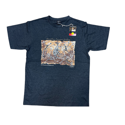 Dreamtime Kangaroo Hunting (Charcoal) - Aboriginal design T-Shirt [size: Medium]