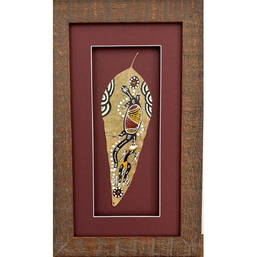 Framed Aboriginal Dot Art Handpainted Gumleaf (36cm x 21cm) - Lizard (Maroon)